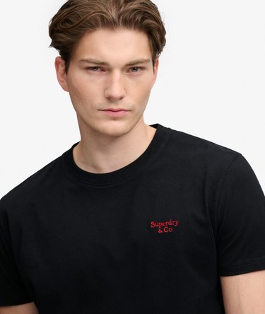 Camiseta Essential con Logo Serif Bordado Image 4