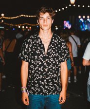 Camisa de playa de manga corta