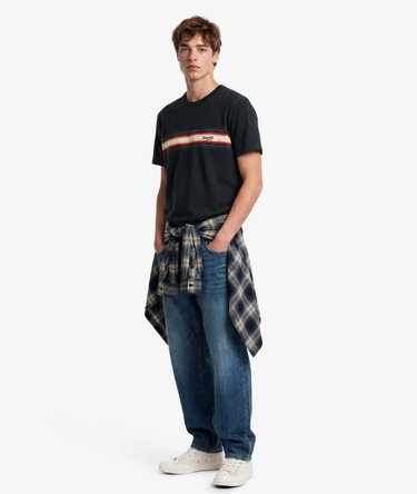 Outdoor Stripe Logo Relaxed T-shirt Image 3