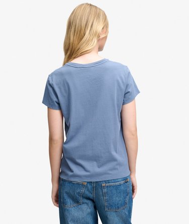 Luxe Casual Classic T-Shirt Image 5