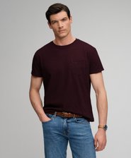 T-shirt Classic Pocket Vestibilit&agrave; Comoda