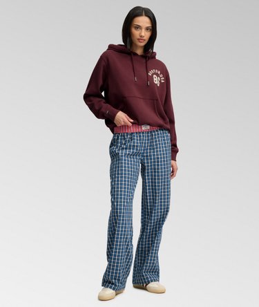 Athletic Essential Applique Crop-Hoodie Image 3