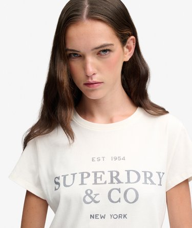 Luxe Casual Classic T-Shirt Image 4