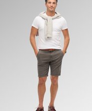 Vintage International Chino Shorts schmale Passform