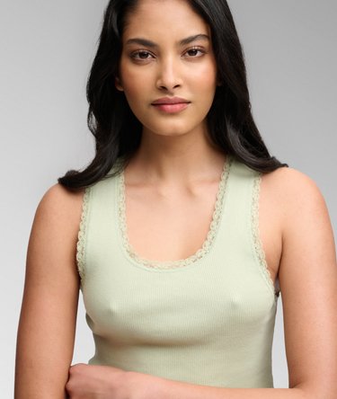 Vintage Lace Trim Vest Image 4