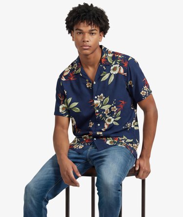 Hawaiian Print Short Sleeve Shirt Image 2