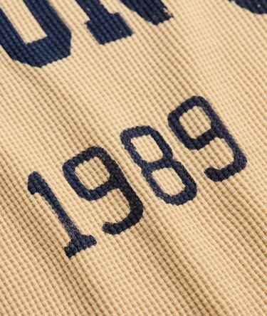 T-shirt &agrave; manches longues Athletic Essential Graphic Image 6