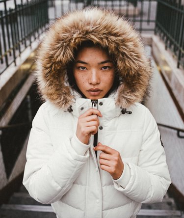 Veste Bomber Everest &agrave; Capuche Coupe Ajust&eacute;e Image 1