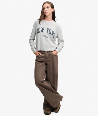 Athletic Essential Graphic Long Sleeve Top Image 3