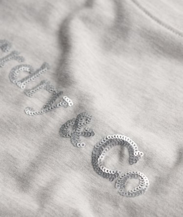 Company Logo Sequin T-shirt Slanke Pasvorm Image 6